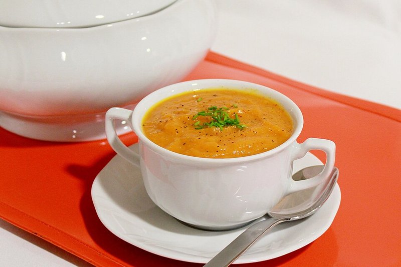Cua biển kho trứng gà