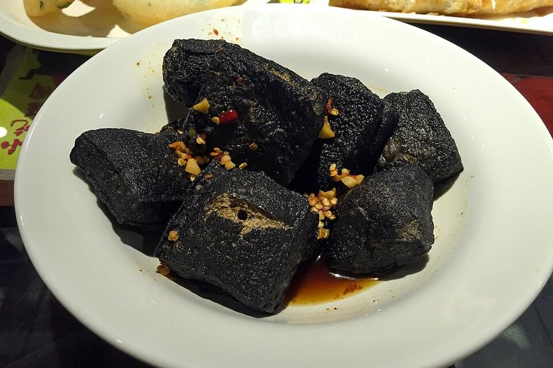 Đậu phụ chiên kho ớt bột