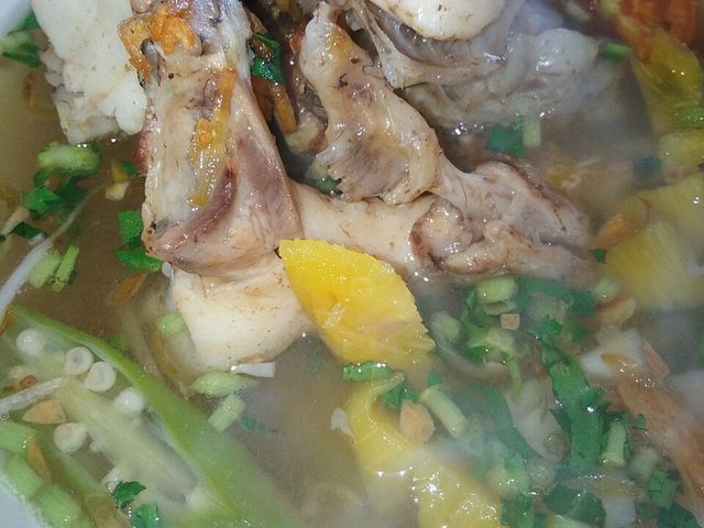 Vịt om kho gừng non