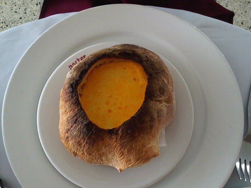 Bạch tuộc bé kho ớt trái