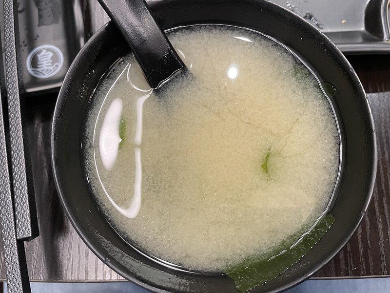Bạch tuộc bé kho tiêu xanh
