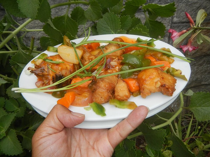 Cá basa kho sả cây