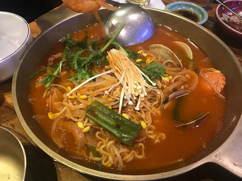 Cá mè kho ớt trái
