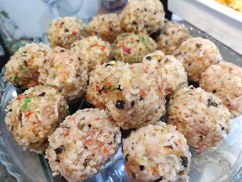Sò huyết kho gừng