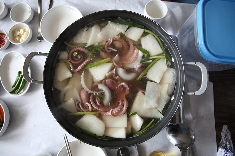 Cá hú kho gừng