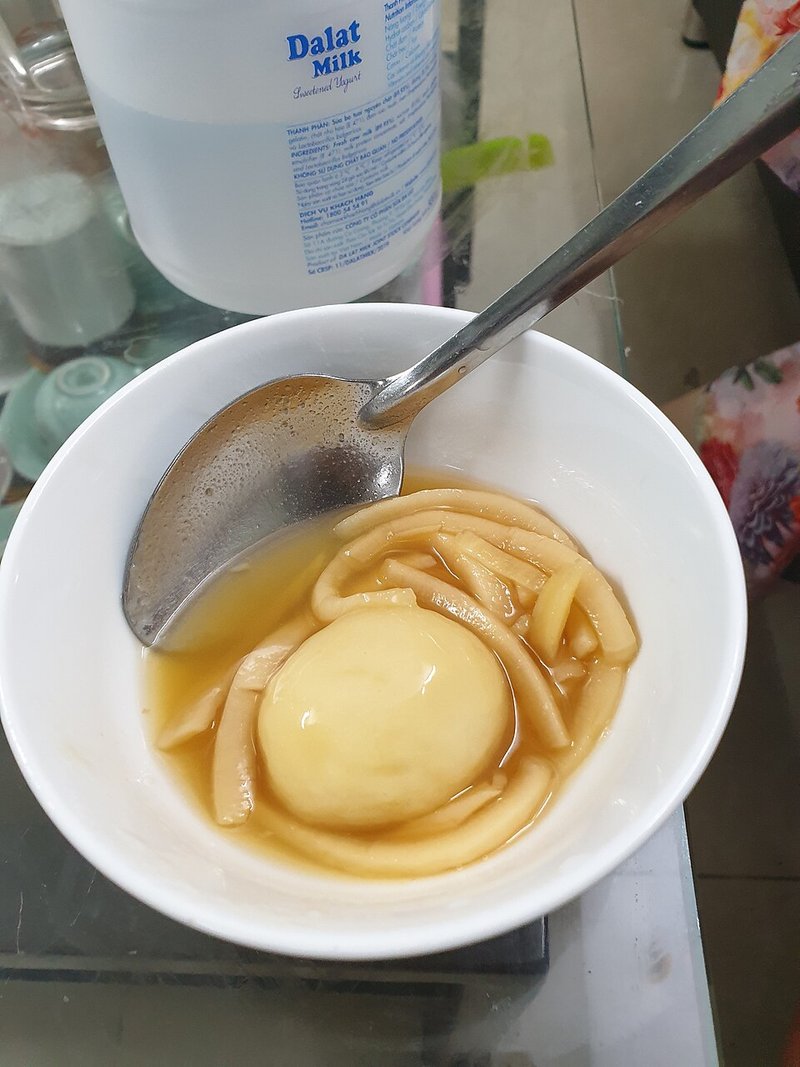 Cá hú kho nước màu