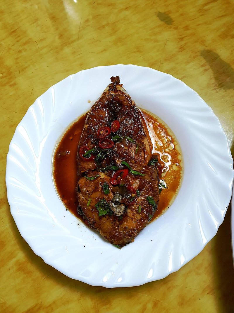 Cá chim kho ớt