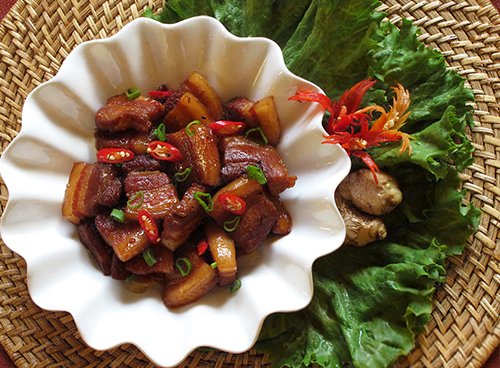 Cá trê kho nước dừa