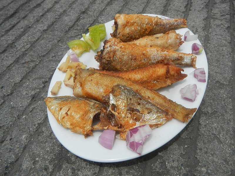 Cá hố kho tiêu xanh