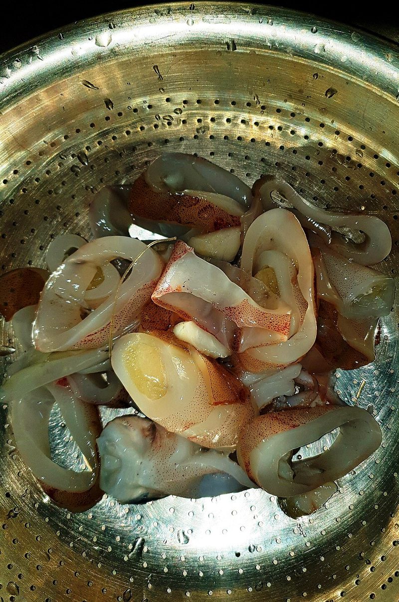Mực hấp sả