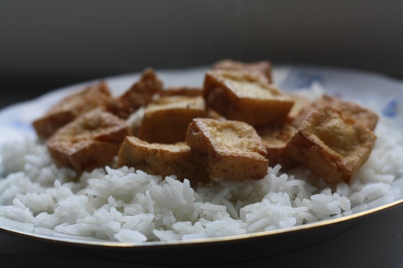 Sườn chiên sả ớt