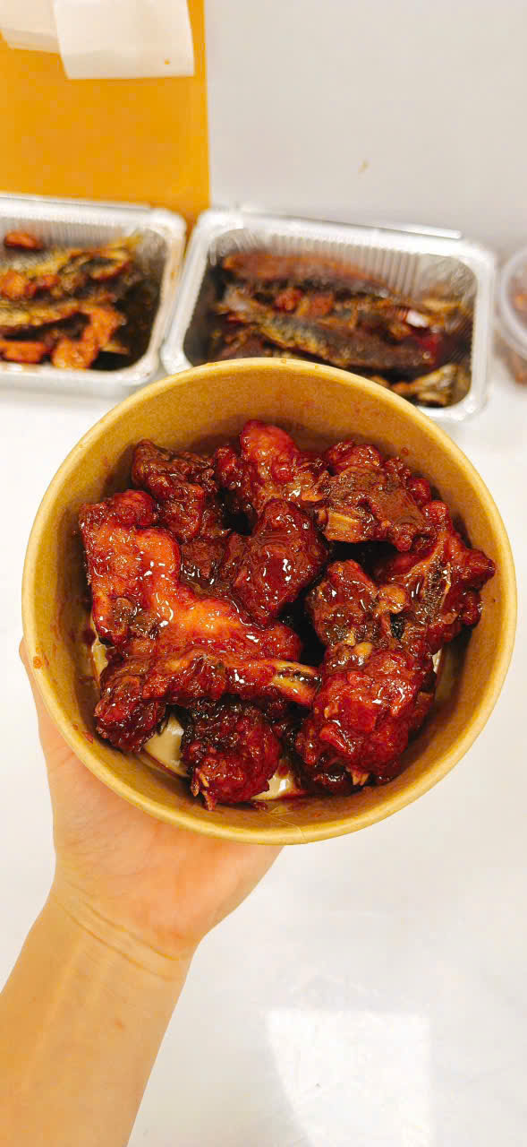 Sườn xào chua ngọt