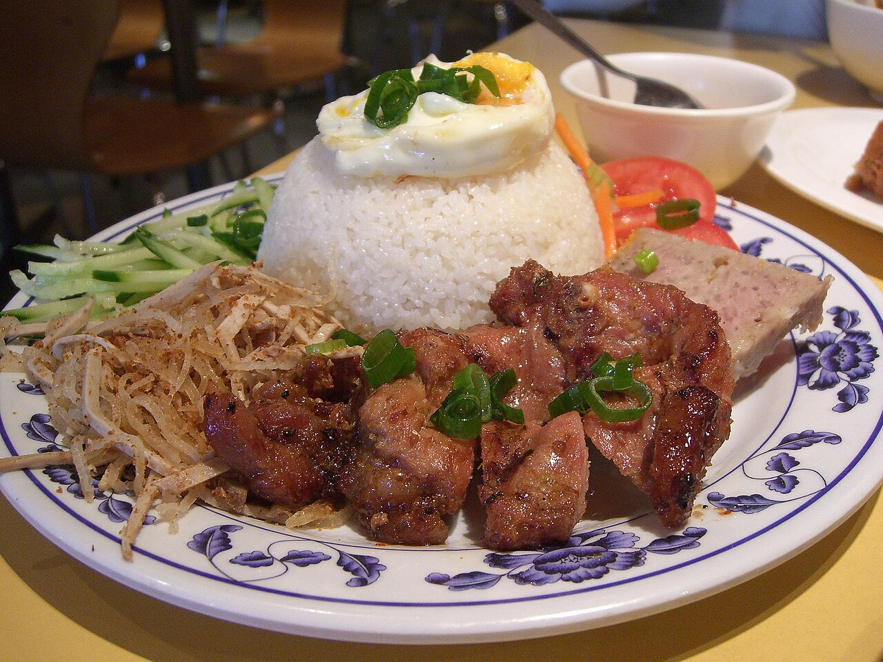 Trứng chiên nước mắm