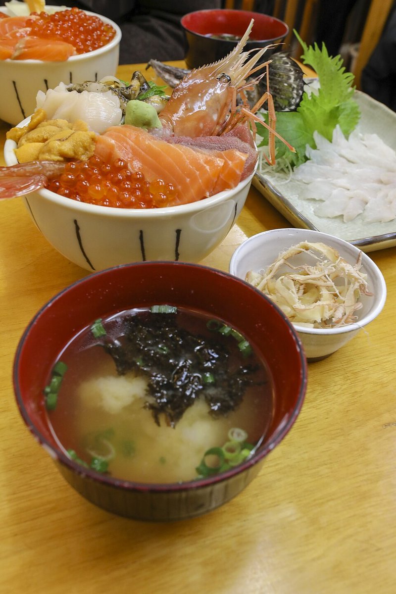 Trứng cút chiên mắm