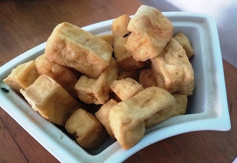 Trứng cút chiên