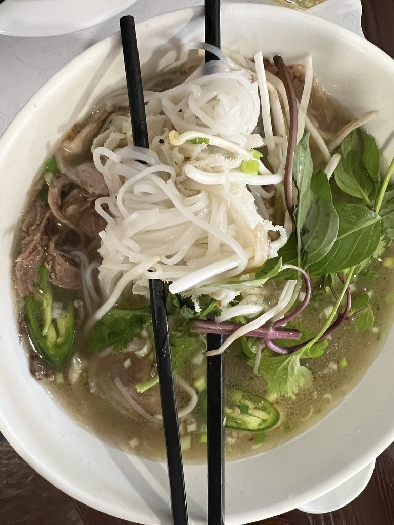 Đậu hũ non xào bông cải xanh
