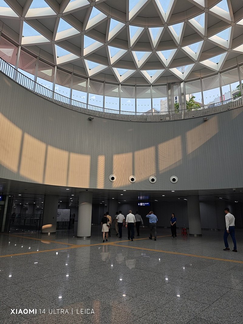 Gà công nghiệp xào bông cải xanh