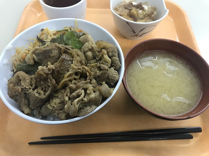 Thịt bò xào cải ngọt