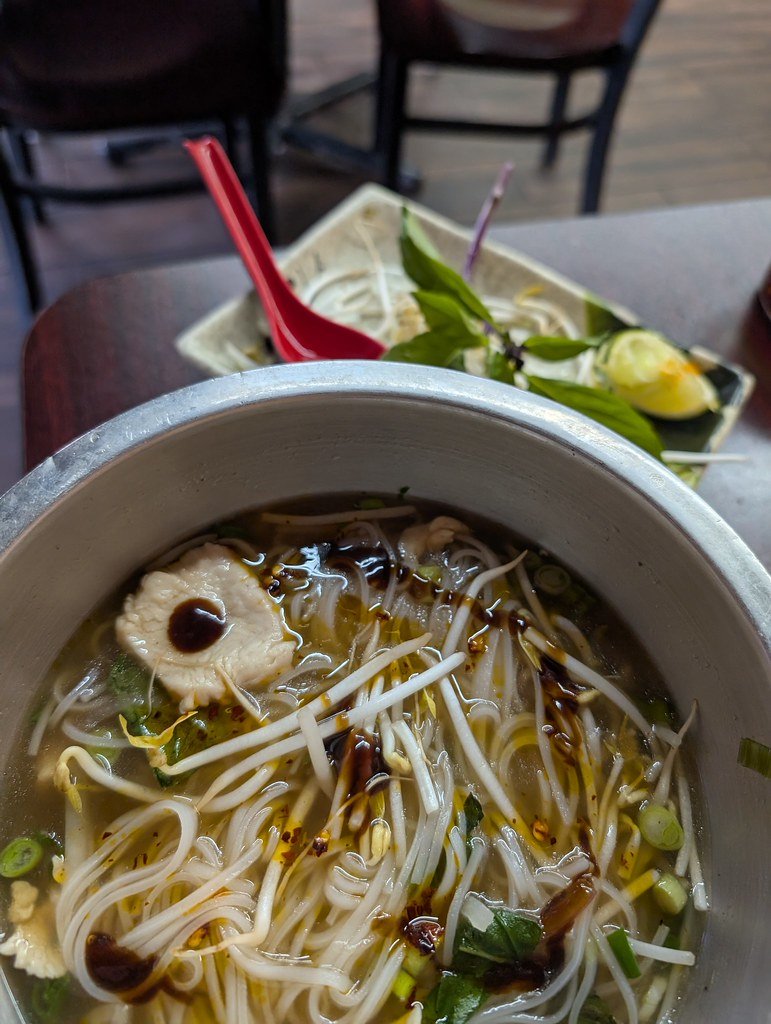 Lòng gà xào hành tây