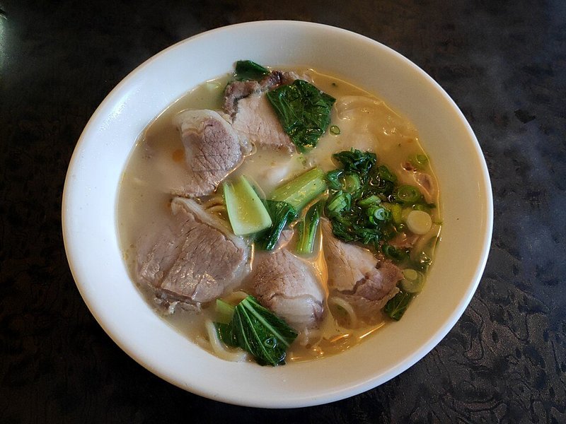 Bạch tuộc bé xào cải thảo