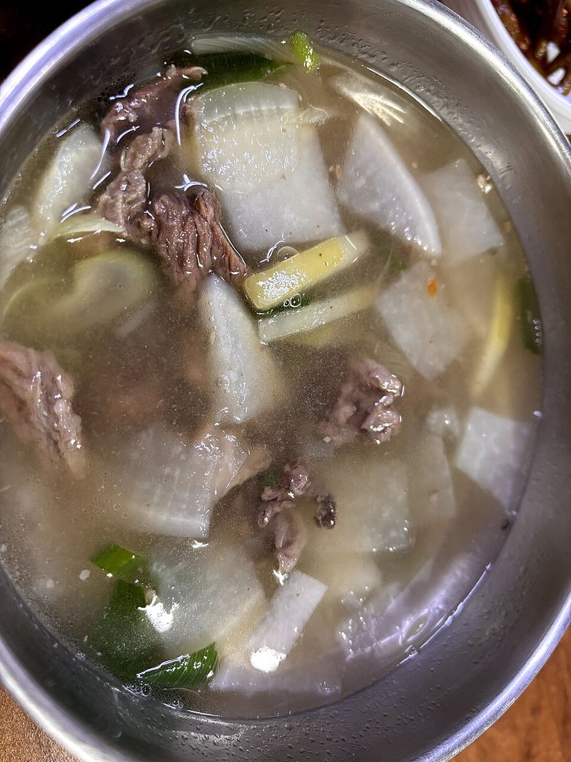Cá chép xào bông cải