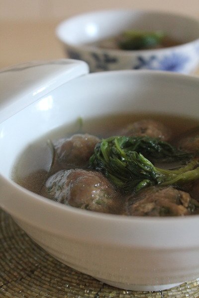 Ốc móng tay xào bông cải